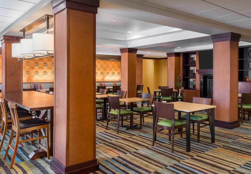 Fairfield Inn & Suites - Buffalo Airport Cheektowaga Exteriör bild