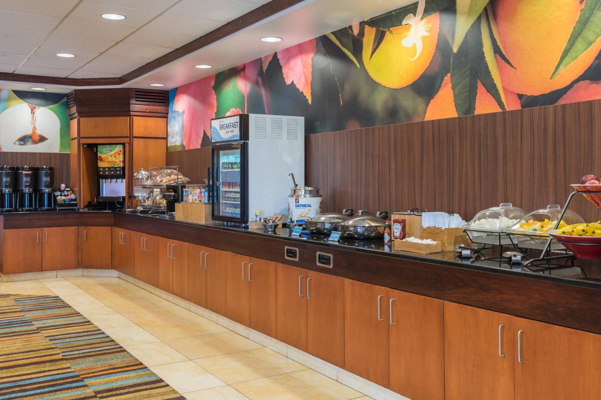 Fairfield Inn & Suites - Buffalo Airport Cheektowaga Exteriör bild